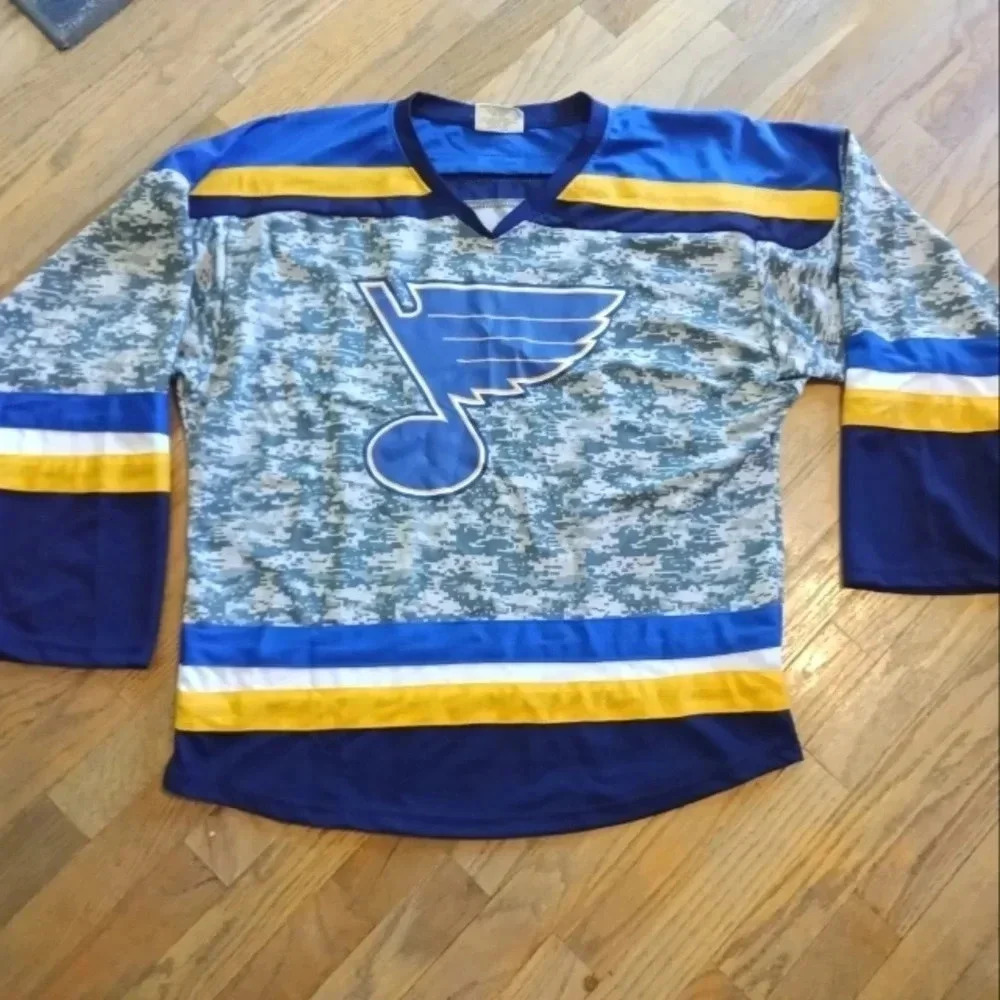 St Louis Blues NHL Hockey Match Up X Large SGA Military Digital Camo Jersey
